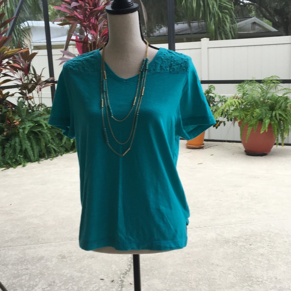 BonWorth Women's V Neck  Teal Green Top